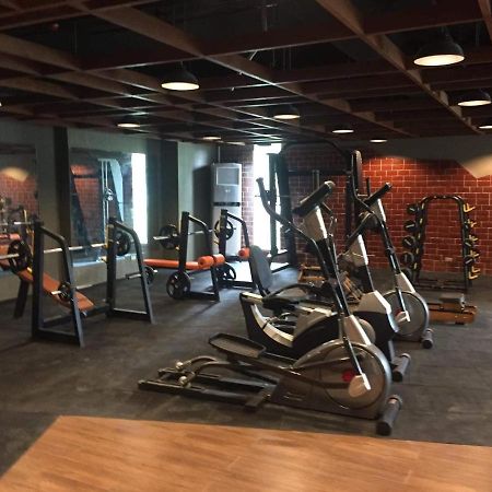 Grand Residences Studio Unit - Walking Distance To It Park 세부 외부 사진
